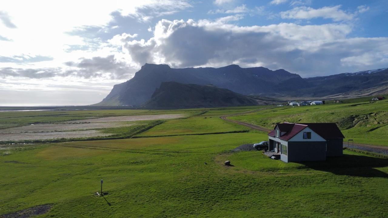 Guesthouse Rauthafell Holt  Exteriér fotografie